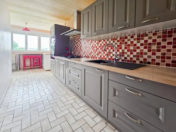 Appartement 3 pièces 79 m² 