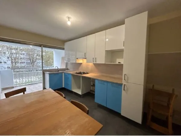 Appartement 4 pièces 83 m² 