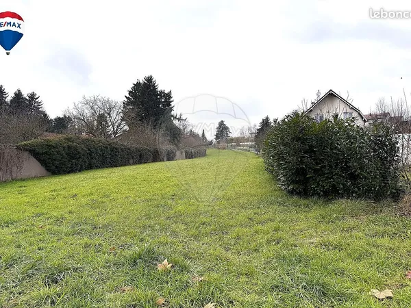 Terrain 2 883 m² Hagenthal Le Bas 