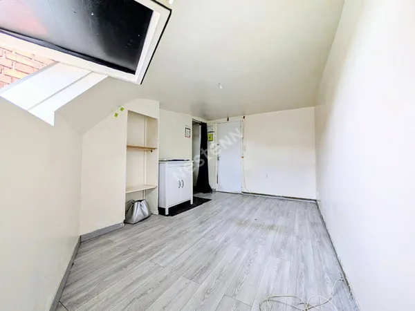 Appartement 1 pièce 13 m² 