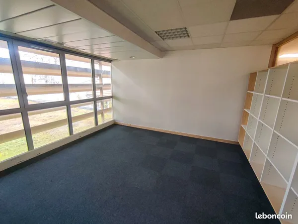 Bureau professionnel de 17 m² aux Chartrons (BORDEAUX) 