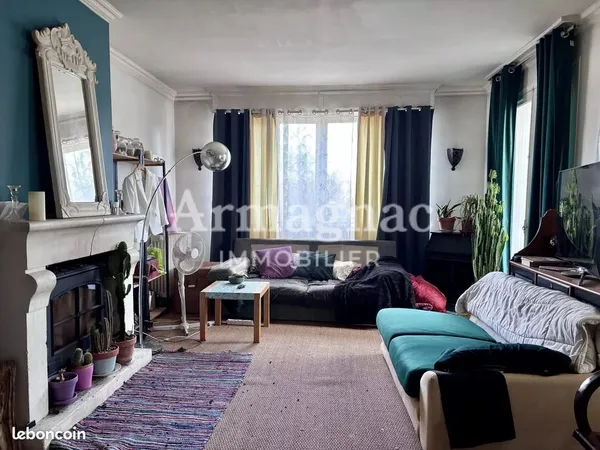 Maison 7 pièces 297 m² 