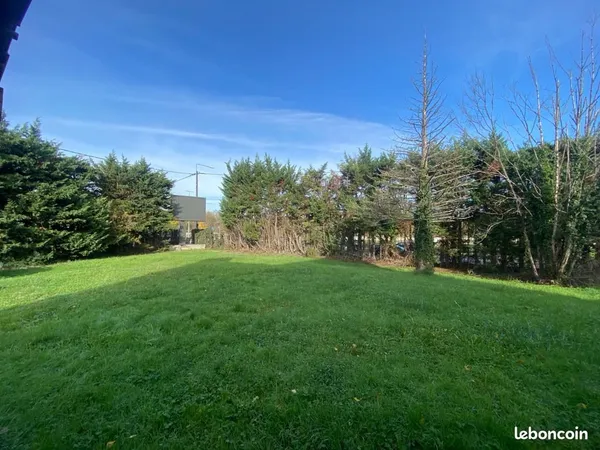 Terrain 800 m² La Tour-de-Salvagny 