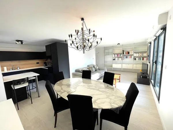 Appartement 4 pièces 94 m² 
