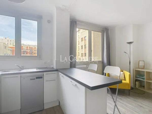 Appartement 1 pièce 30 m² 