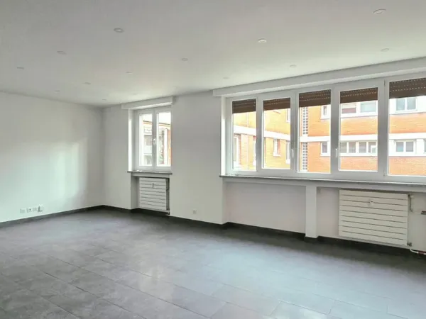 NEUILLY ST JAMES _ Appartement 2 chambres 80 m² 