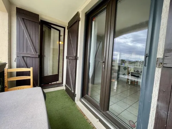 Appartement 3 pièces à Canet : Commerces, transports et plage à deux pas