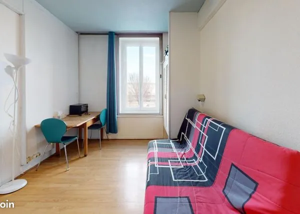 Appartement 1 pièce 16 m² 