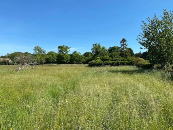 Terrain 928 m² 