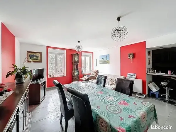 Duplex 6 pièces 102 m² 