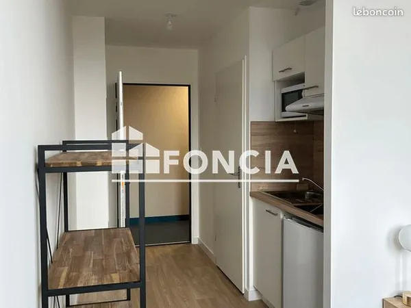 Appartement 1 pièce 17 m² 