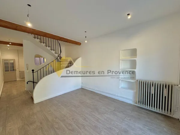 Immeuble 85 m² 