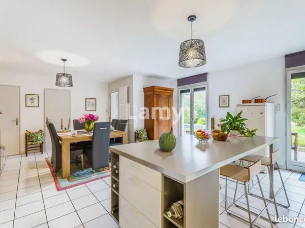Maison 5 pièces 106 m² 
