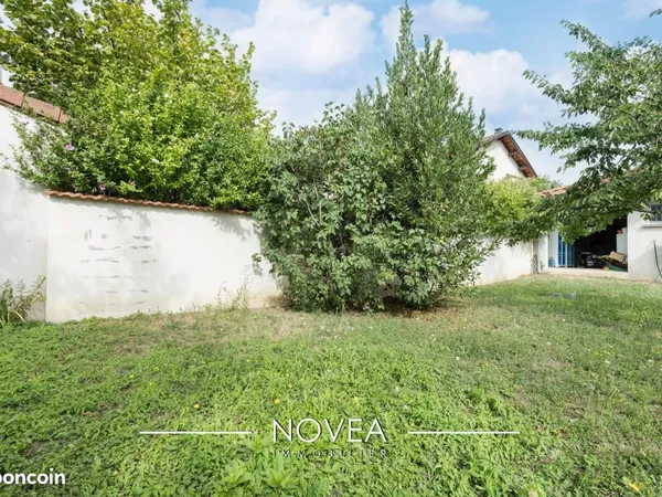 Maison 4 pièces 160 m² 