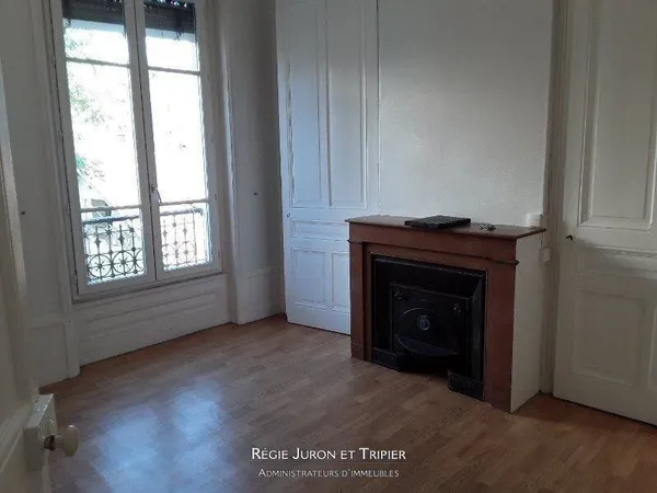 Appartement 1 pièce 31 m² 