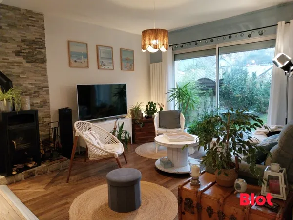 MAISON COCOONING EN CENTRE VILLE 