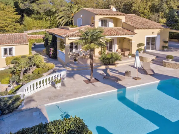 Vente - Maison Roquefort-les-Pins - 1 495 000 € 