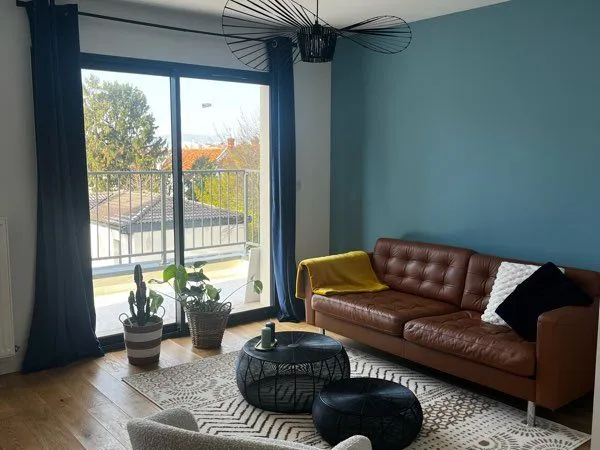 Appartement T2/T3 entièrement équipé Montchat 
