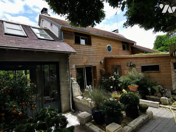 Maison 7 pièces 141 m² 