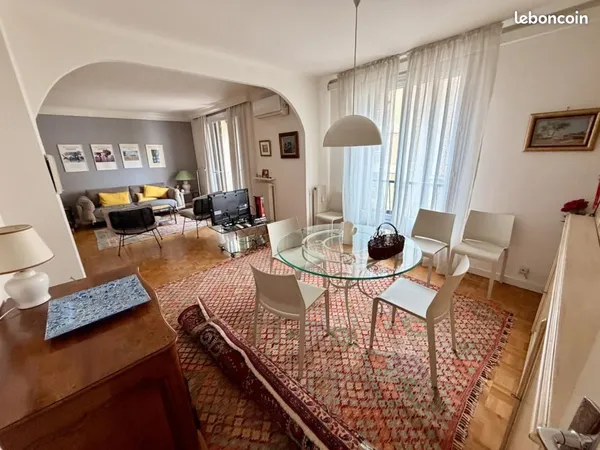 Appartement 4 pièces 104 m² 