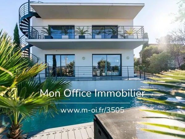 (4859-SIC) Référence : 4859-SIC - Villa appartement avec Roof...