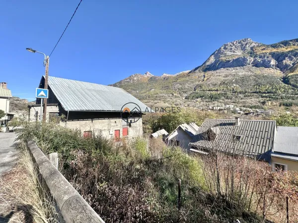 Chalet 6 pièces 350 m² 
