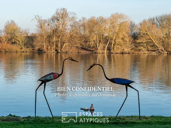 Magnifique propriété sur pilotis au style californien sur les bords de Seine 