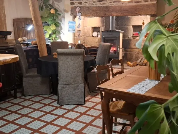 Maison de village avec jardin 