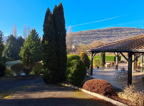 Maison 6 pièces 208 m² 