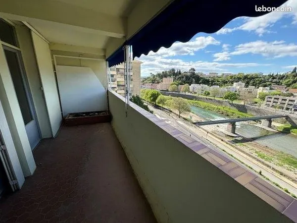 Appartement 3 pièces 65 m² 