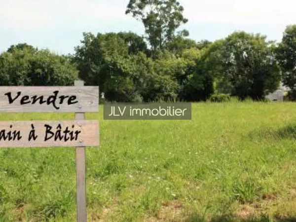 Terrain en individuel 1476 m² 