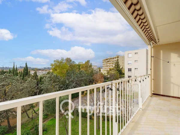 Vends T4 - 70m² - Toulon 83100 