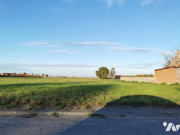 Terrain 2467 m² 