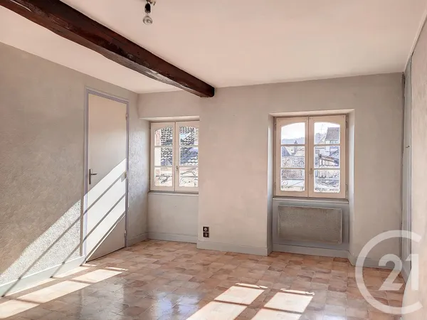 Appartement 4 pièces 63 m² 