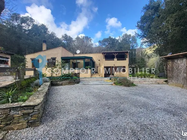 Villa 5 pièces 150 m² 
