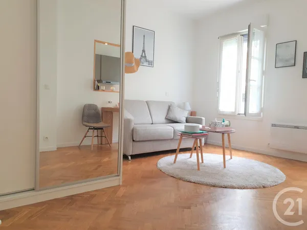 Appartement 1 pièce 33 m² 