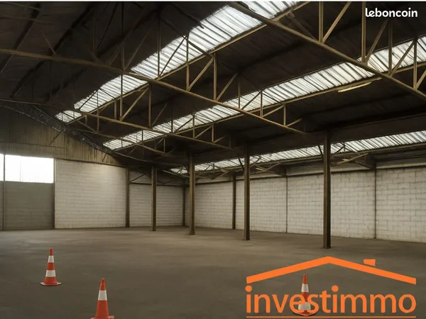 Entrepôt 1200 m² Desvres 