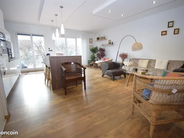 Appartement 3 pièces 77 m² 