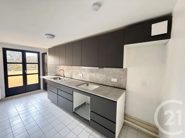 Appartement 4 pièces 76 m² 