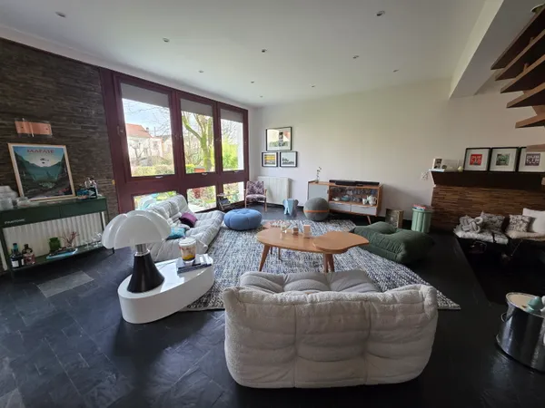Vends loft calme et volumes rares - 170m² 