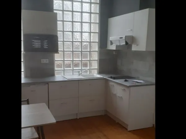 Beau studio meublé 