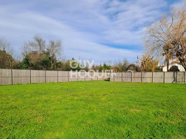Terrain 1107 m² 