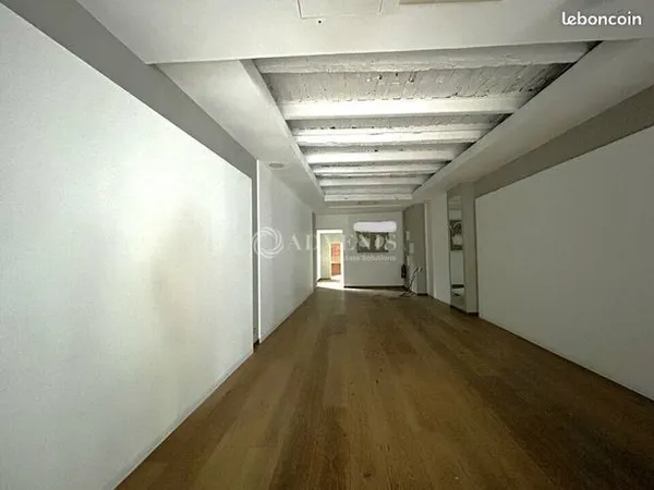 Local commercial 70 m² 