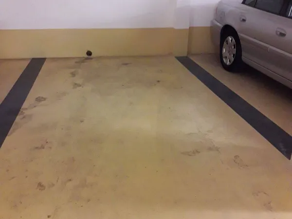 Parking 14 m² 