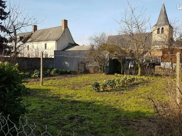 Terrain 383 m² VILLAINES SOUS MALICORNE 