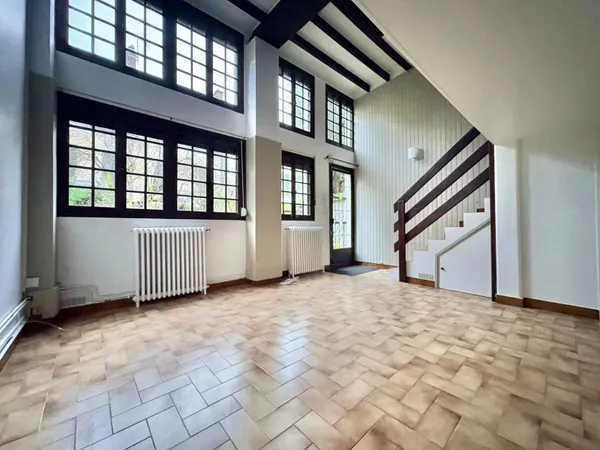 CENTRE-VILLE FONTAINEBLEAU - APPARTEMENT T2 