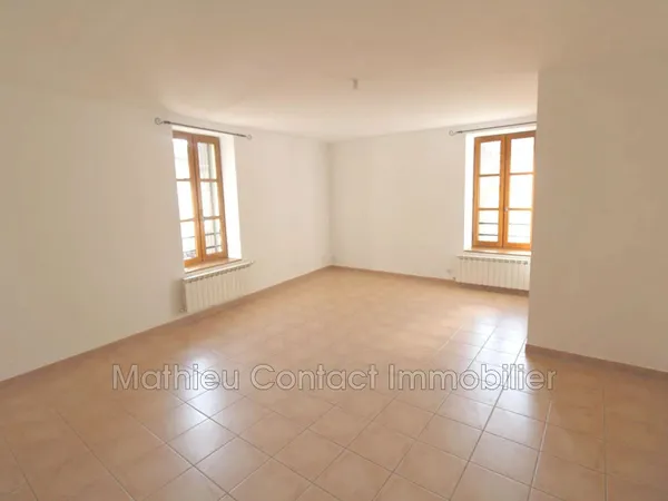 Location maison de village 3 Pièce(s) 