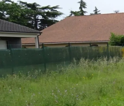 Terrain 865 m² Sainte Bazeille 
