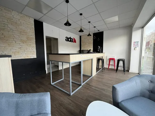 Local commercial 28 m² 