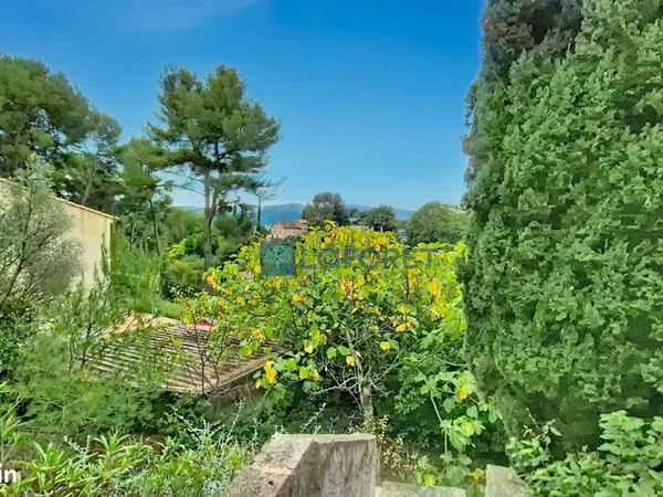 Villa 6 pièces 140 m² 